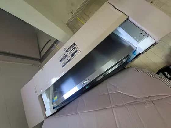 떼어 낸 주방 후드